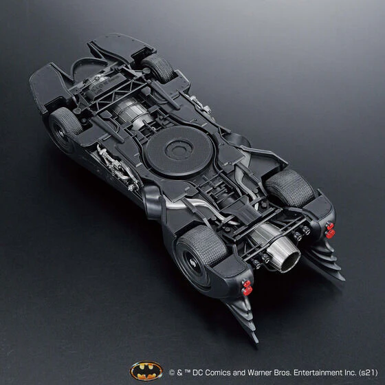 1/35 SCALE MODEL KIT BATMOBILE (BATMAN Ver.)(2022) - Image 2