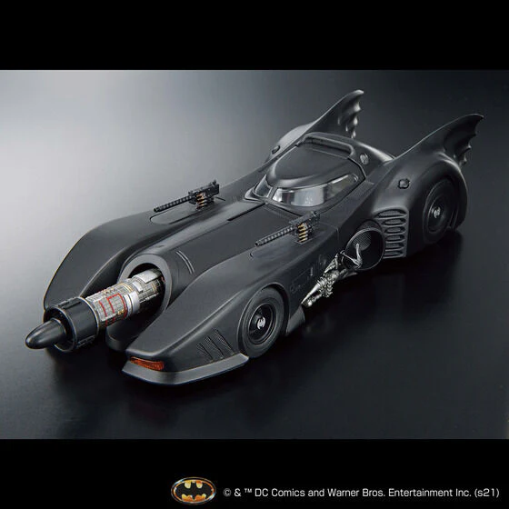 1/35 SCALE MODEL KIT BATMOBILE (BATMAN Ver.)(2022) - Image 6