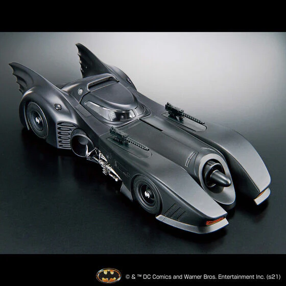 1/35 SCALE MODEL KIT BATMOBILE (BATMAN Ver.)(2022) - Image 8
