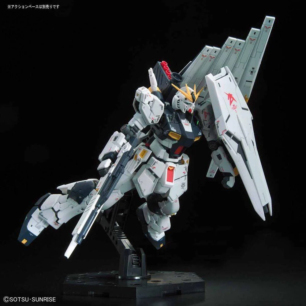 Bandai Hobby RG #32 V (Nu) GUNDAM (2019) 1/144 - Image 5