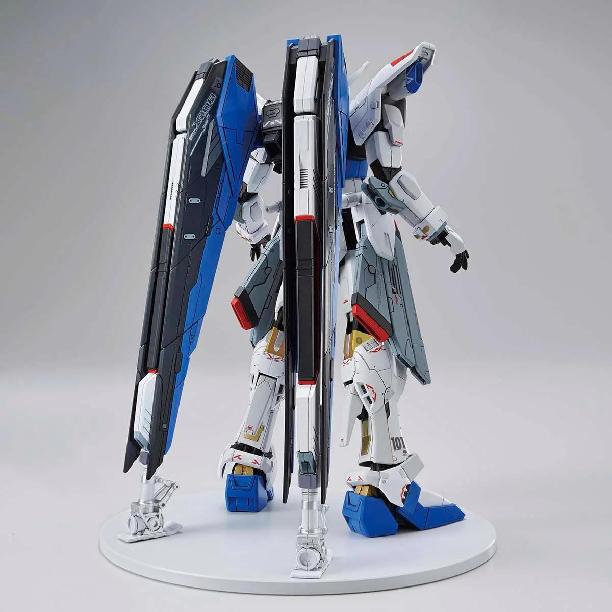 Bandai Hobby Full Mechanics The Gundam Base Limited Freedom Gundam Ver. GCP 1/100 - Image 3