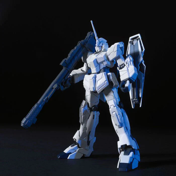 Bandai Hobby HGUC #101 RX-0 Unicorn Gundam (Unicorn Mode)(2009) 1/144 - Image 3