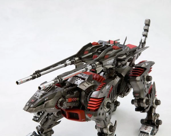 KOTOBUKIYA EZ-035 LIGHTNING SAIX Marking Plus Ver. - Image 9