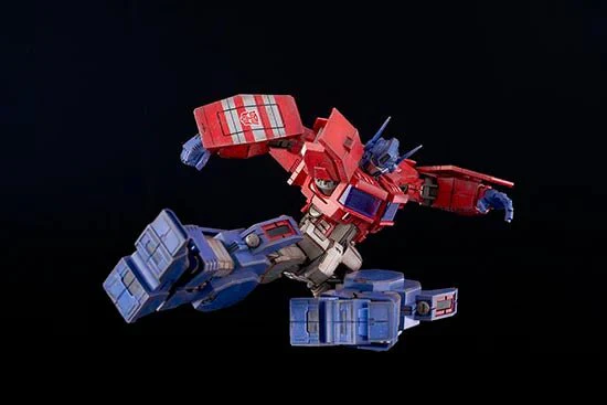 [FlameToys] TRANSFORMERS 01 OPTIMUS PRIME (IDW VER.) - Image 3