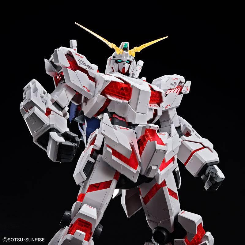 Bandai Hobby Mega Size Model - 1/48 Scale Unicorn Gundam [Destroy Mode] (2017) - Image 4