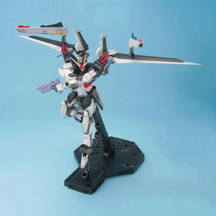 Bandai Hobby MG Seed Stargazer Strike Noir Gundam (2007) 1/100 - Image 4
