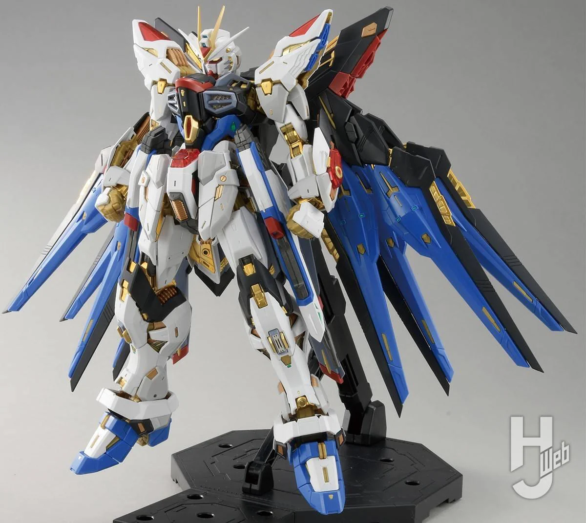 Bandai Hobby MGEX 1/100 Strike Freedom Gundam (2022) - Image 5