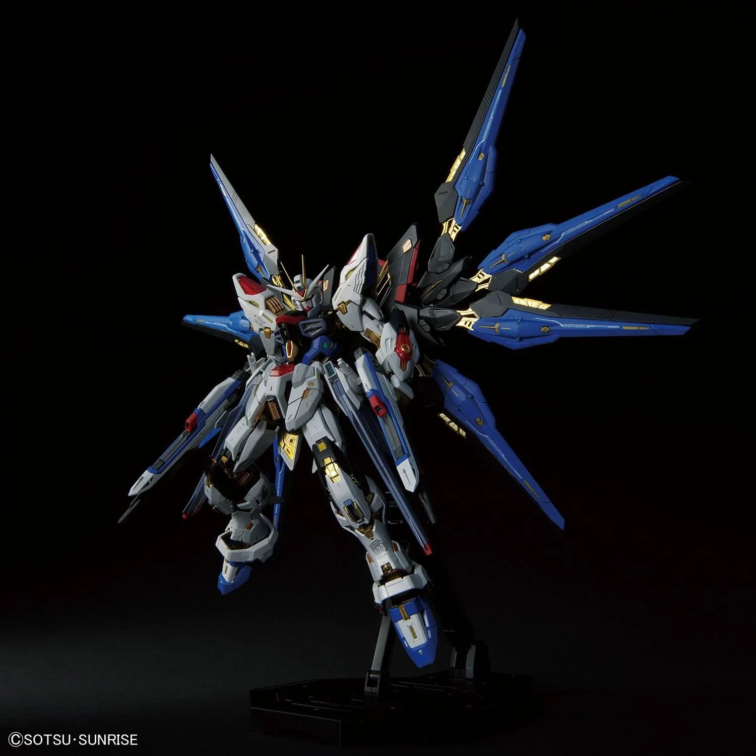 Bandai Hobby MGEX 1/100 Strike Freedom Gundam (2022) - Image 6