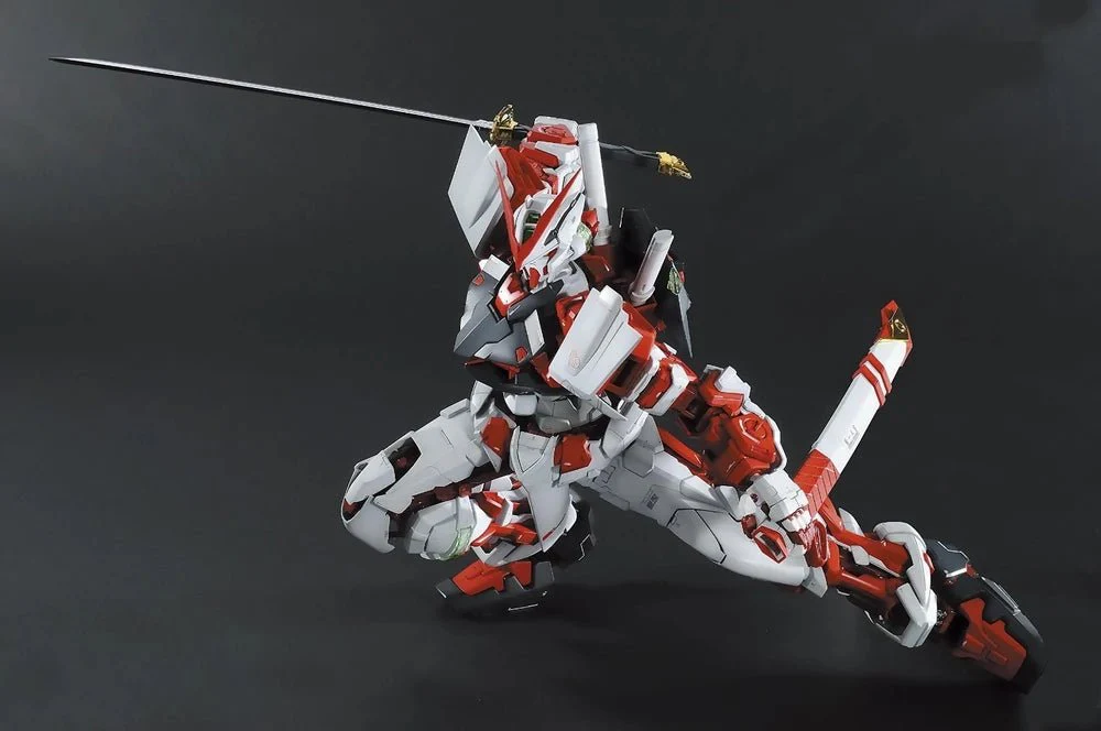 Bandai Hobby PG #12 MBF-P02 Gundam Astray Red Frame (2009)1/60 - Image 5