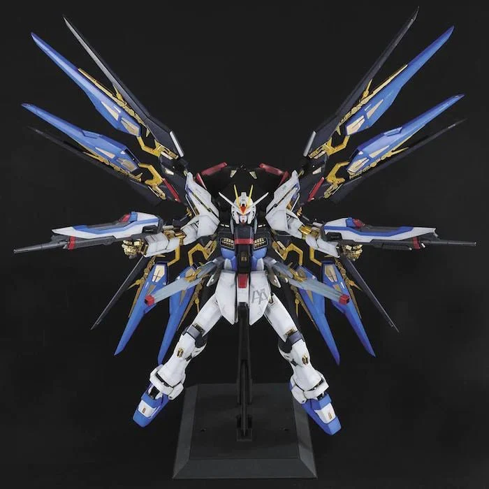 Bandai Hobby PG #14 Strike Freedom Gundam(2010)1/60 - Image 3