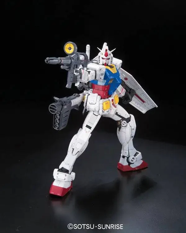 Bandai Hobby RG #01 RX-78-2 Gundam (2010)  1/144 - Image 5