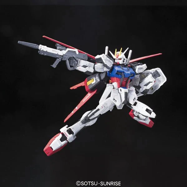 Bandai Hobby RG #03 Aile Strike Gundam (2011)  1/144 - Image 2