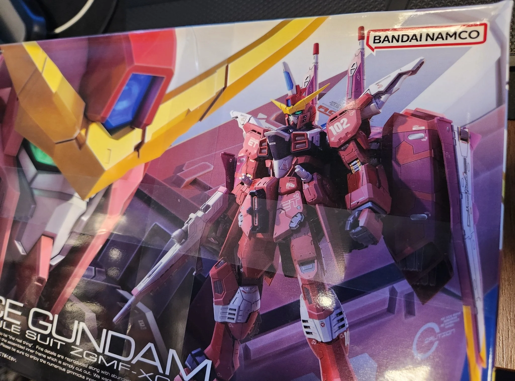 Bandai Hobby RG #09 Justice Gundam (2012)  1/144 - Image 5