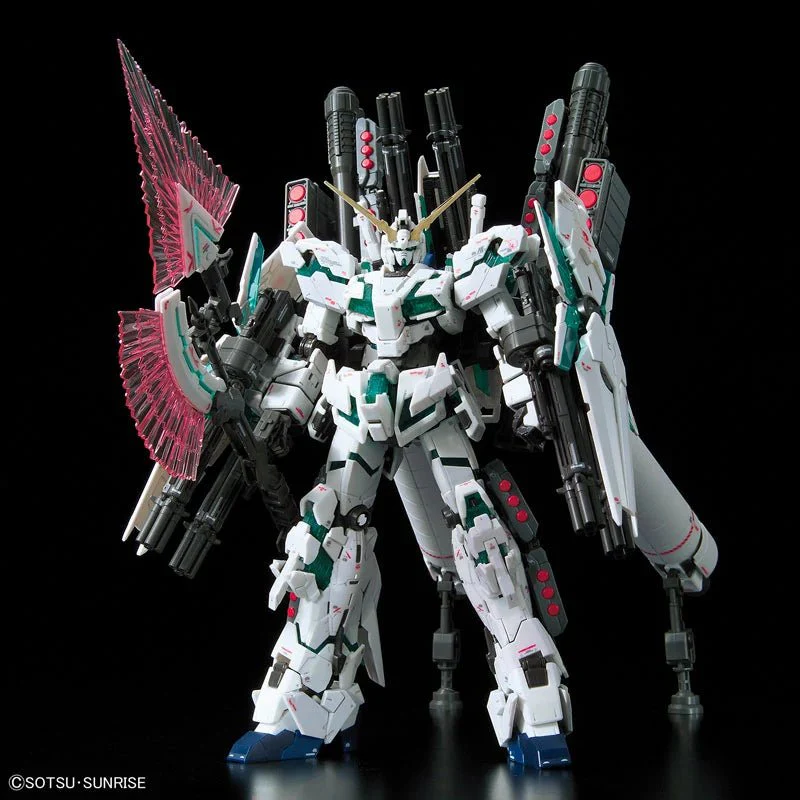 Bandai Hobby RG #30 FULL ARMOR UNICORN GUNDAM (2018)  1/144 - Image 4