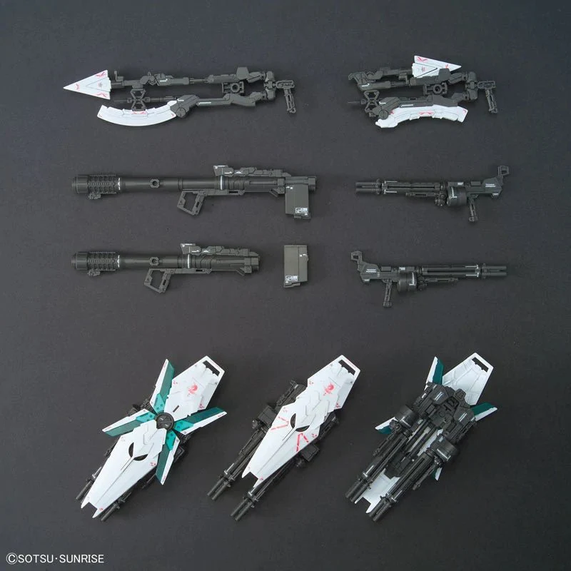 Bandai Hobby RG #30 FULL ARMOR UNICORN GUNDAM (2018)  1/144 - Image 7