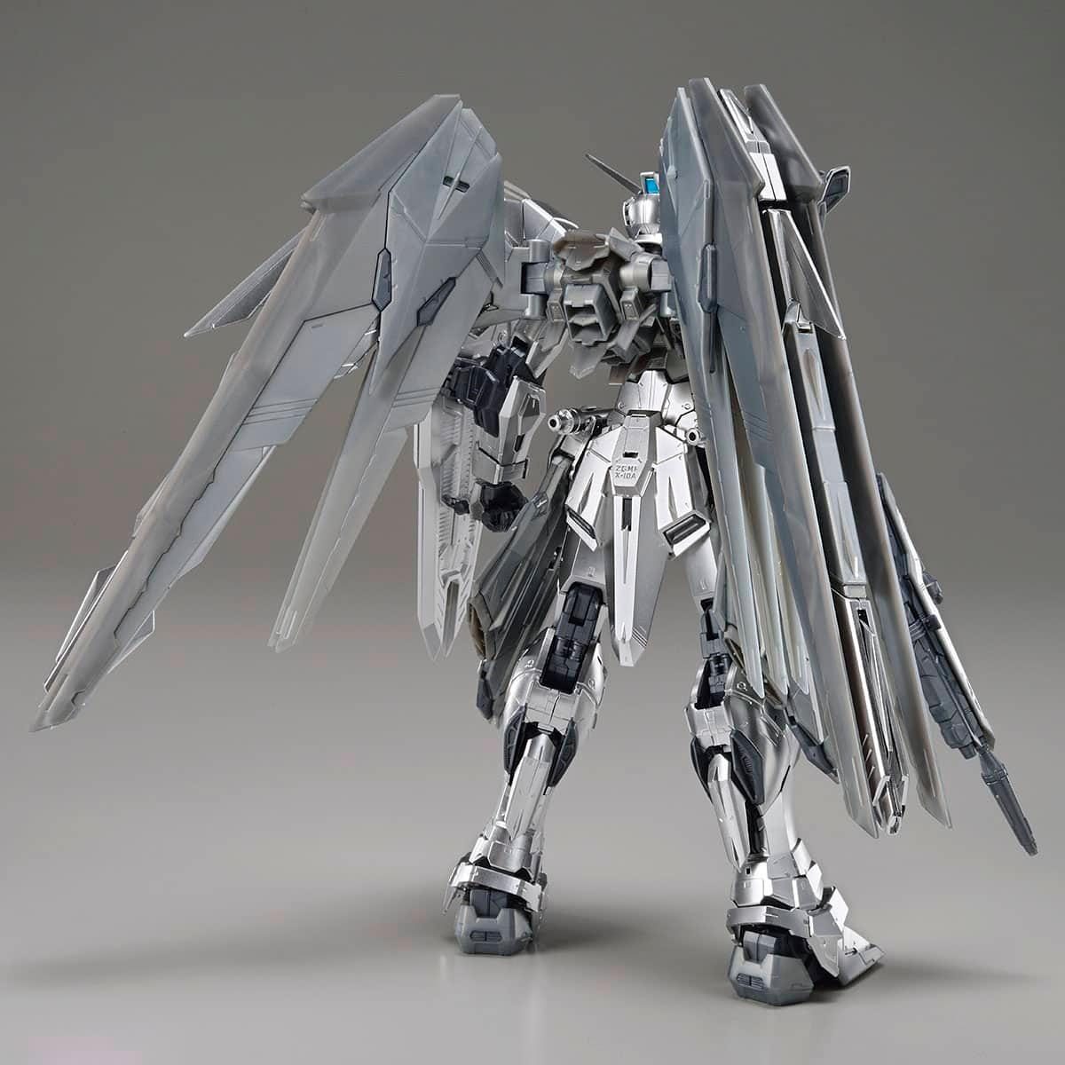 Bandai Hobby The Gundam Based Limited Freedom Gundam Ver. 2.0 (Silver Coating) 1/100 - Image 3